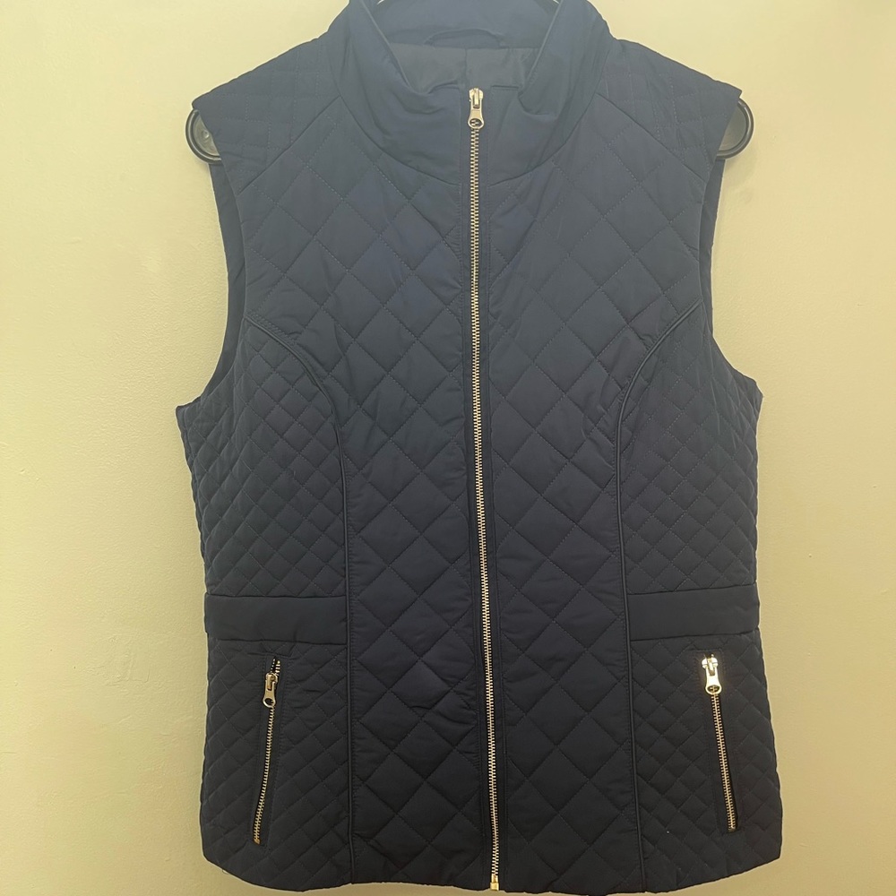 New York & Company new blue quilted vest